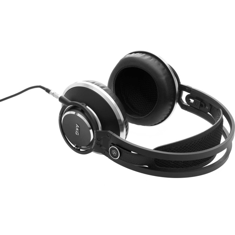 AKG K872