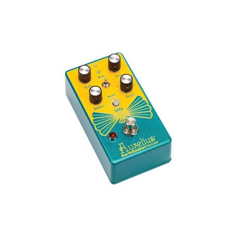EARTHQUAKER DEVICES Aurelius Tri-Voice Chorus - vai con la sigla