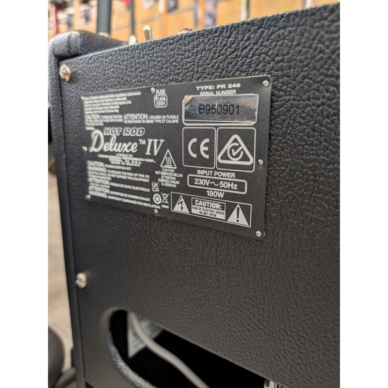 FENDER Hot Rod Deluxe IV ampli valvolare - usato - vai con la sigla